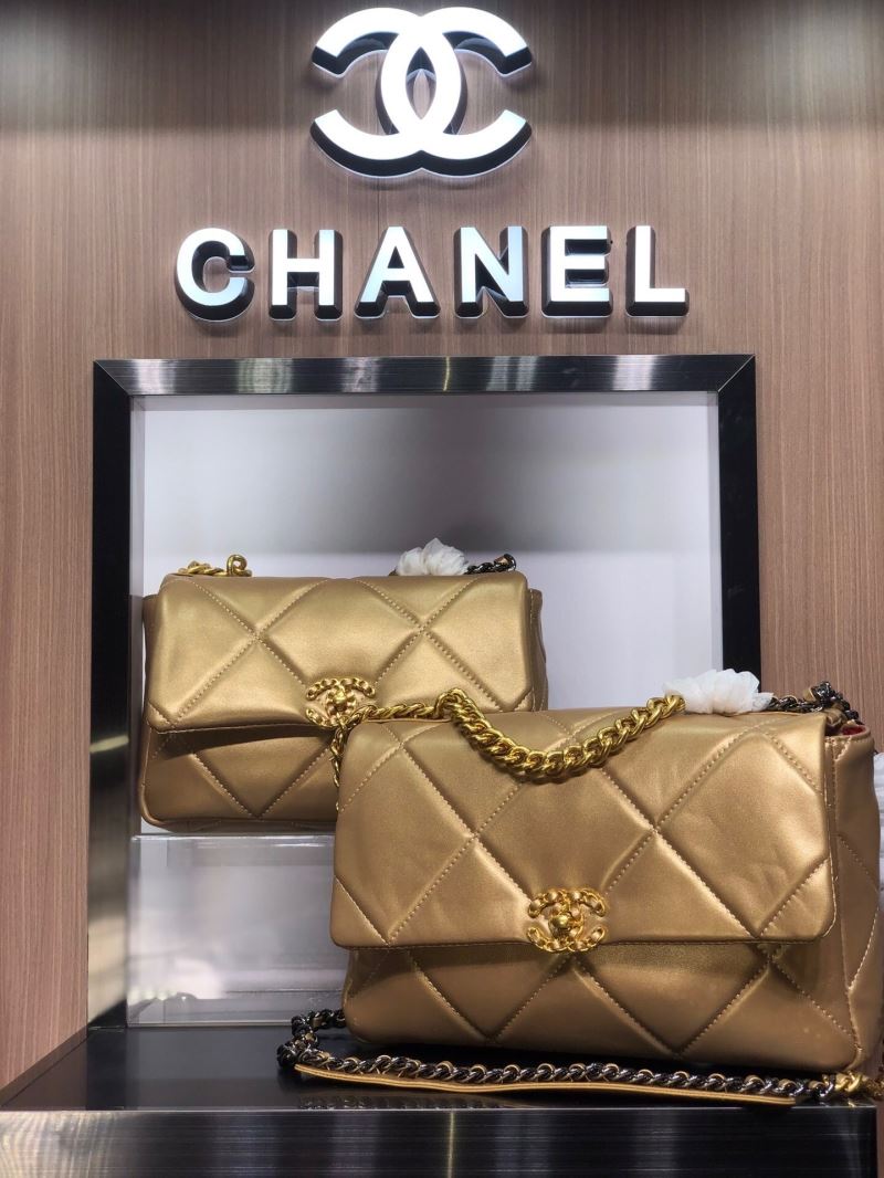 Chanel 19 Bags